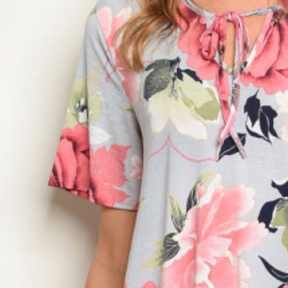 💕long gray floral top - Picture 6 of 6